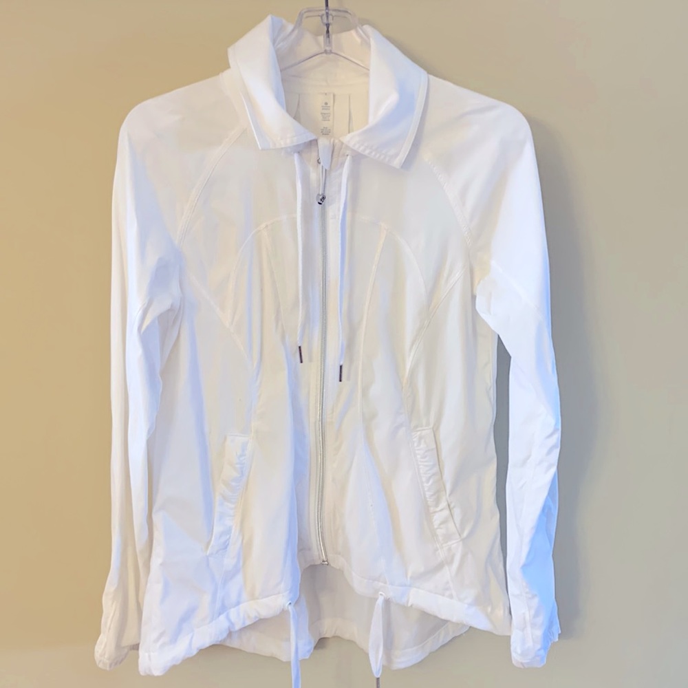 Lululemon windbreaker jacket